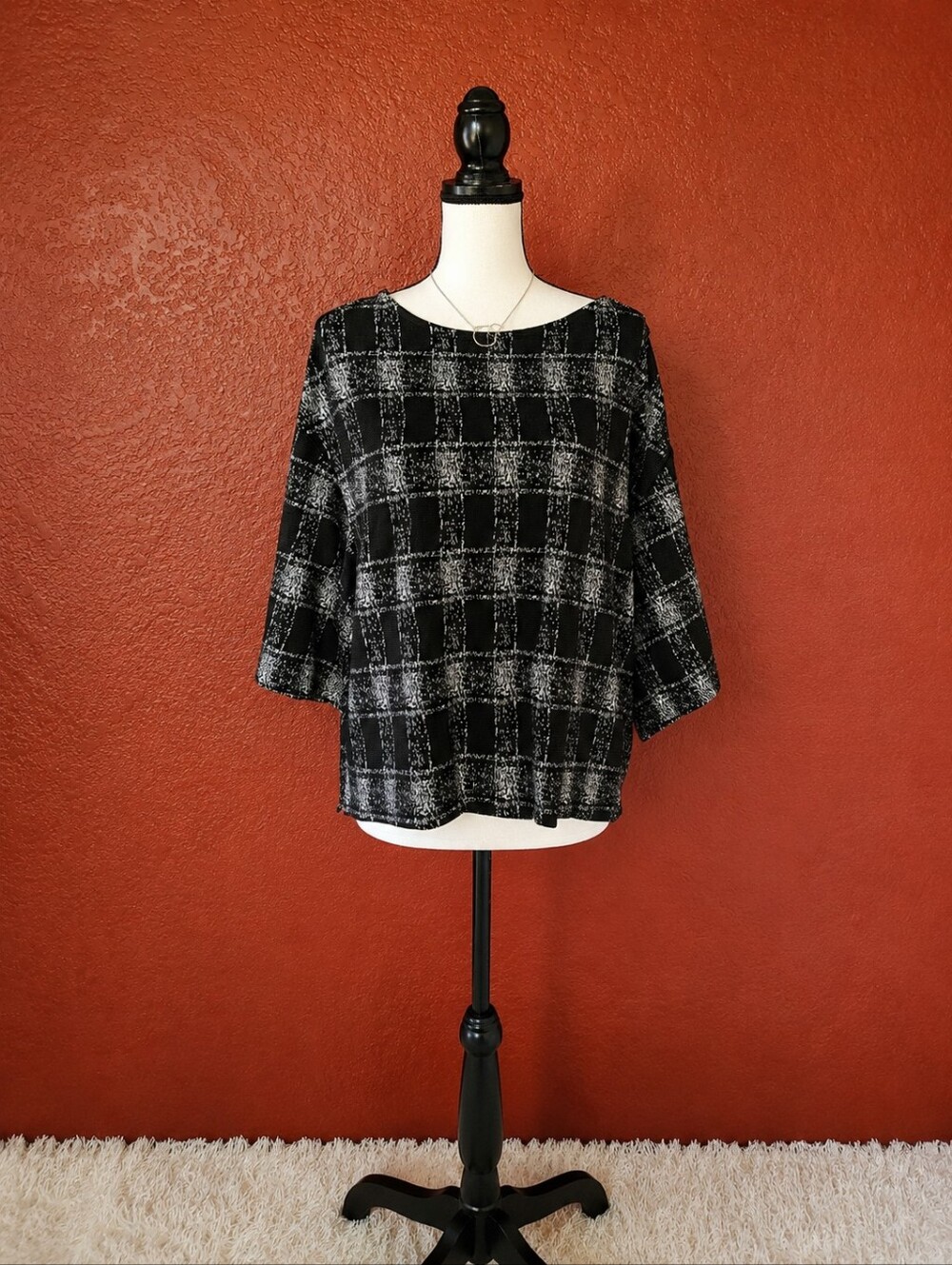 Adyson Parker Black and White Patterned Ribbed Top - Picture 2 of 9